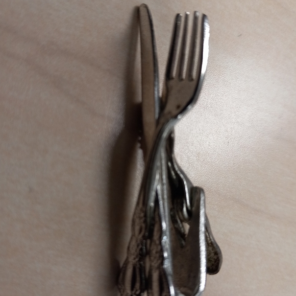 Vintage Silverware Spoon & Knife Brooch Jewelry Accessory Pin Preppy Neck Tie - Picture 8 of 13